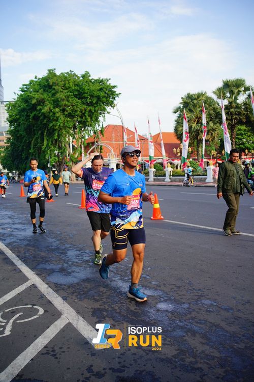 Race photo from Isoplus Run 2024 Surabaya