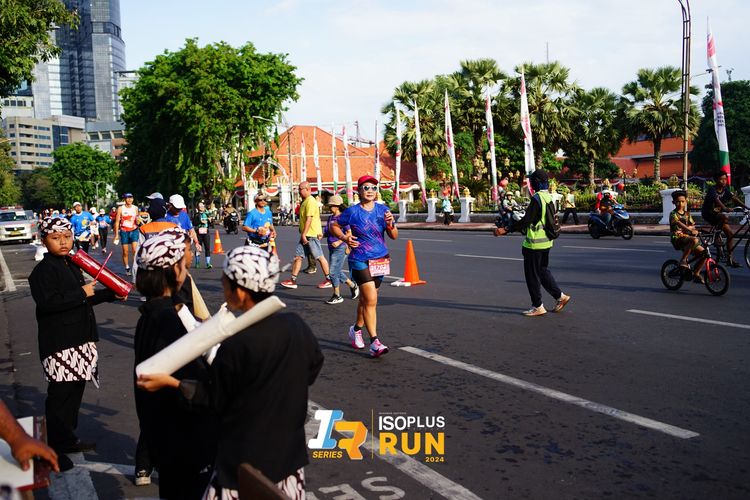 Race photo from Isoplus Run 2024 Surabaya
