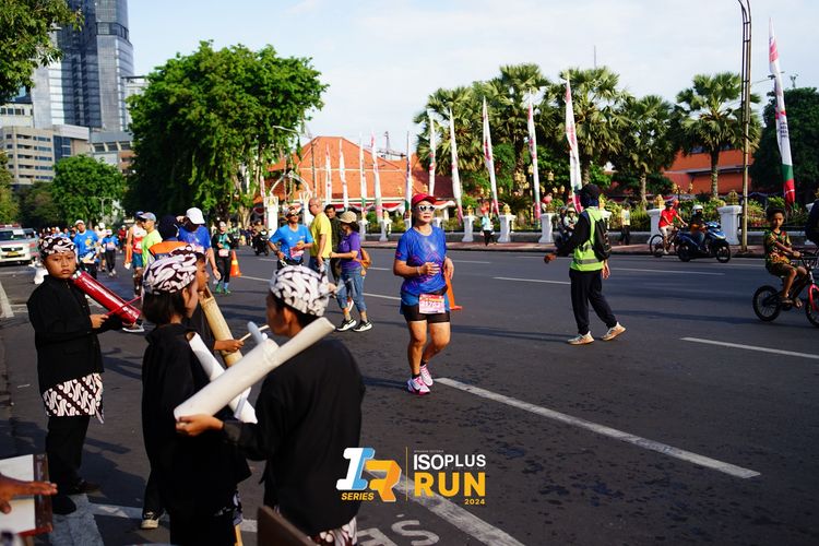 Race photo from Isoplus Run 2024 Surabaya