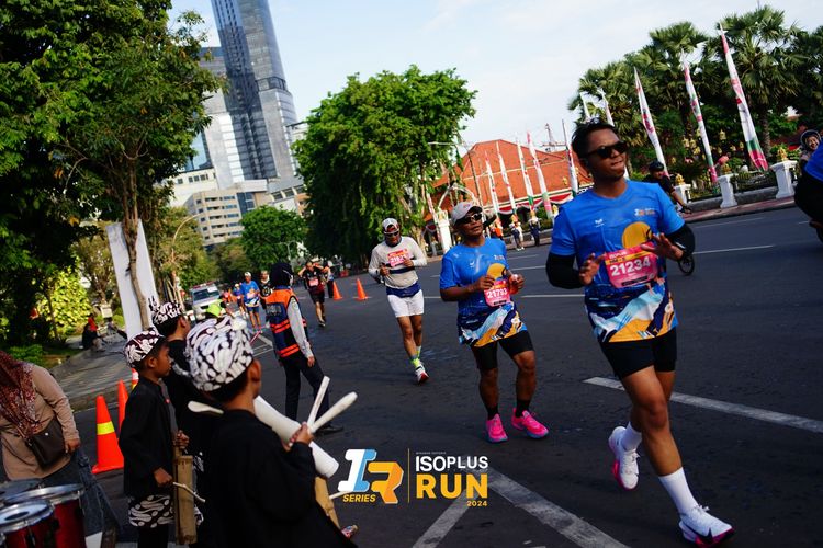 Race photo from Isoplus Run 2024 Surabaya