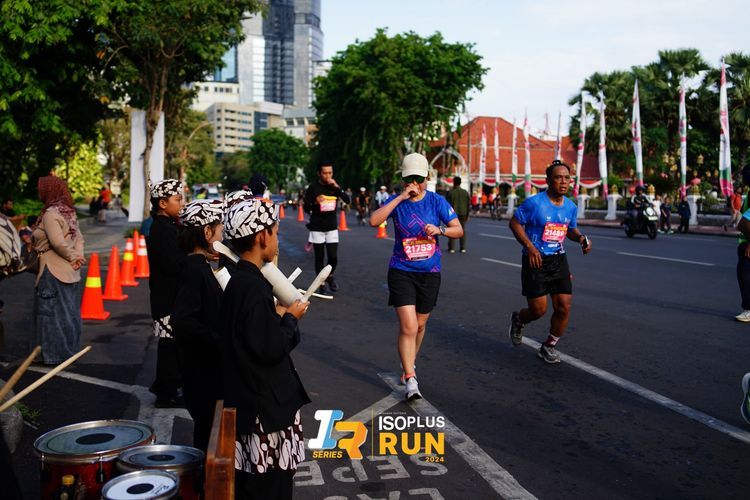 Race photo from Isoplus Run 2024 Surabaya