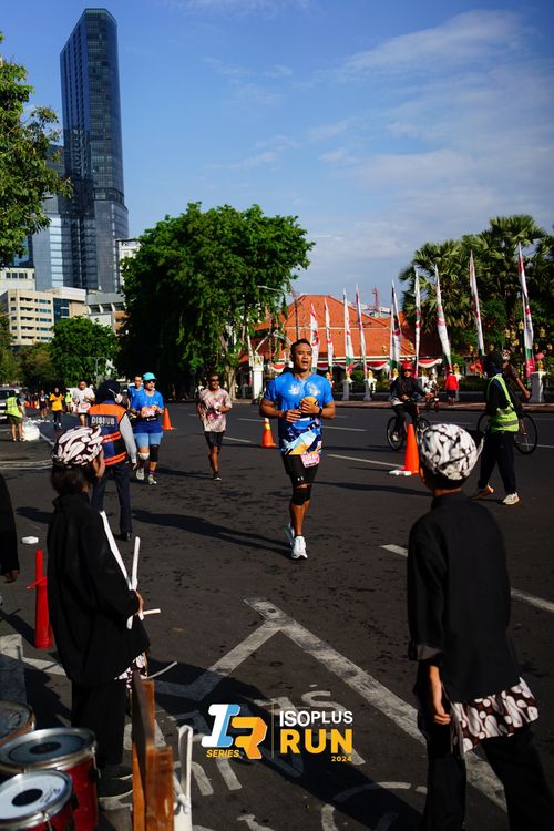 Race photo from Isoplus Run 2024 Surabaya