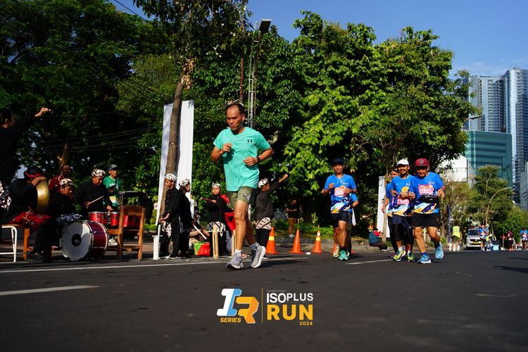 Race photo from Isoplus Run 2024 Surabaya