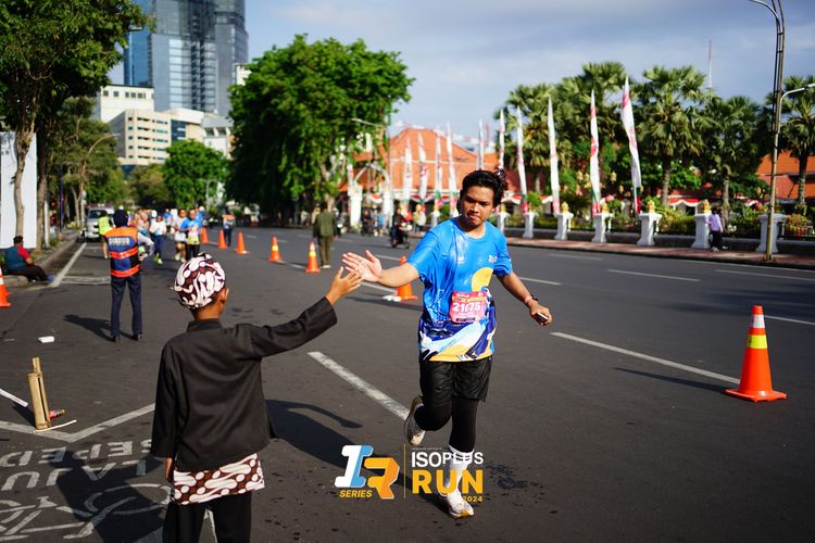 Race photo from Isoplus Run 2024 Surabaya