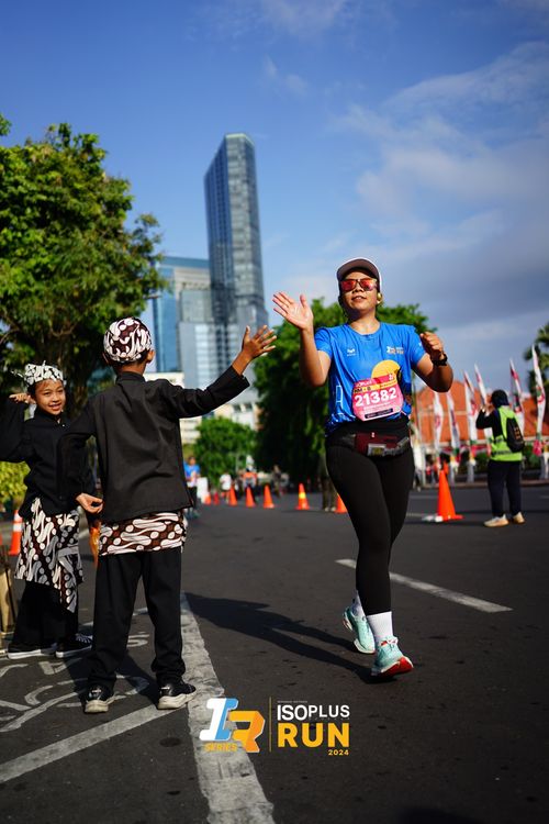 Race photo from Isoplus Run 2024 Surabaya