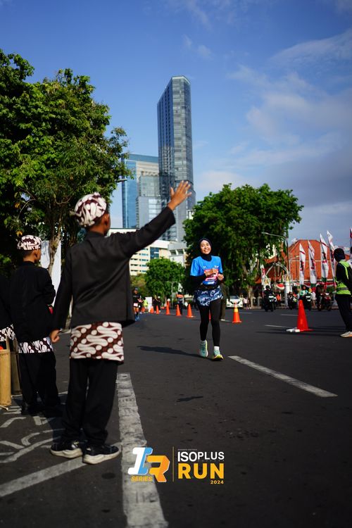 Race photo from Isoplus Run 2024 Surabaya