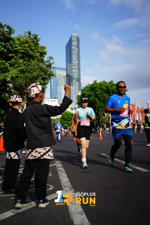 Race photo from Isoplus Run 2024 Surabaya