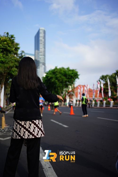Race photo from Isoplus Run 2024 Surabaya