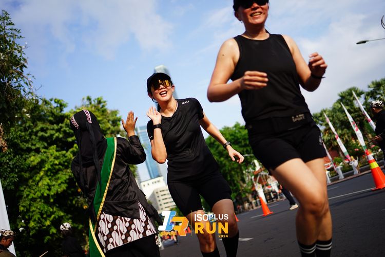 Race photo from Isoplus Run 2024 Surabaya