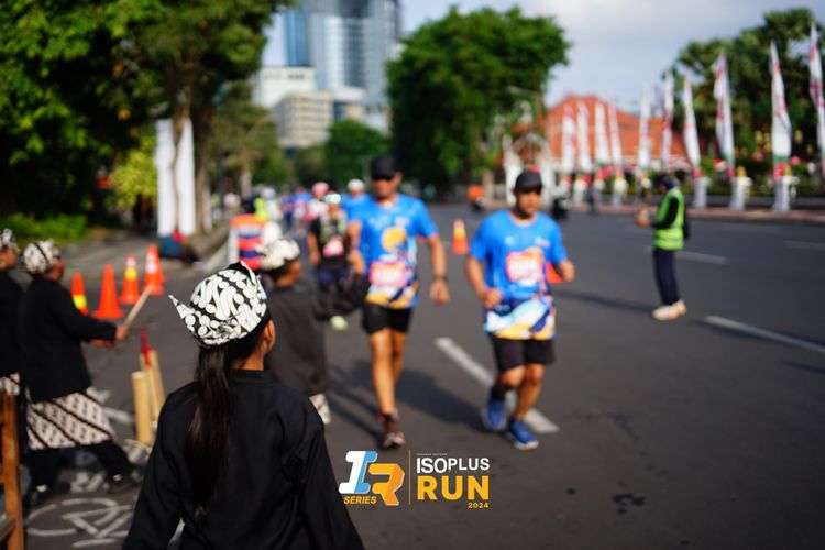 Race photo from Isoplus Run 2024 Surabaya