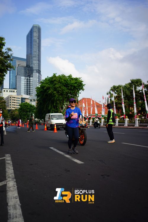 Race photo from Isoplus Run 2024 Surabaya