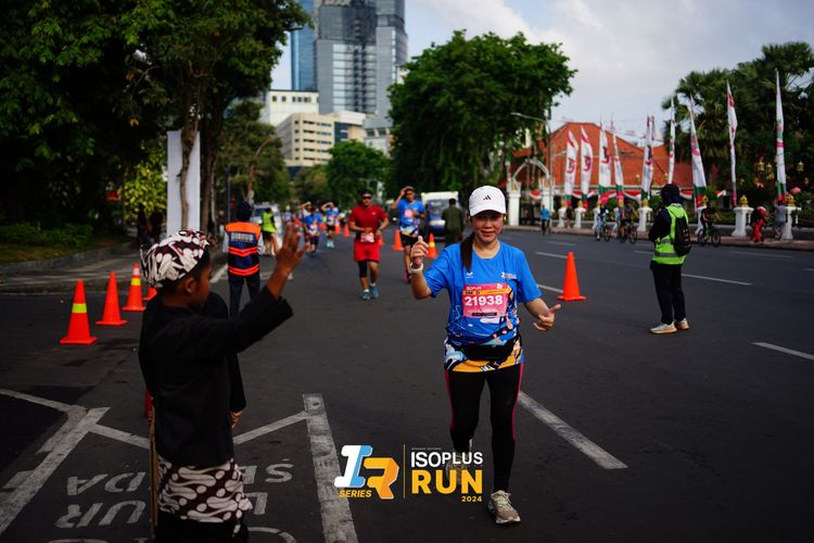 Race photo from Isoplus Run 2024 Surabaya