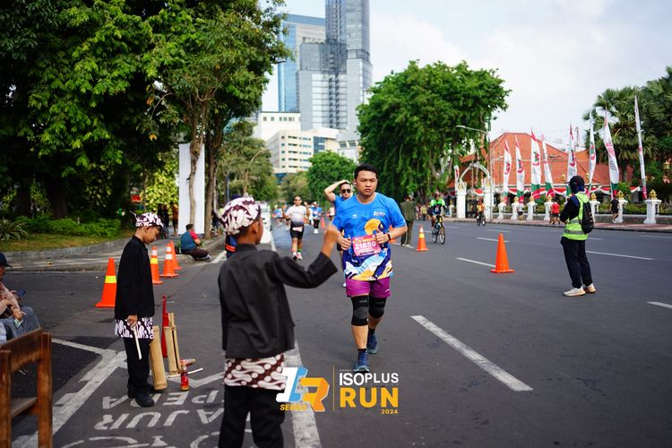 Race photo from Isoplus Run 2024 Surabaya