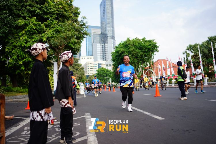 Race photo from Isoplus Run 2024 Surabaya