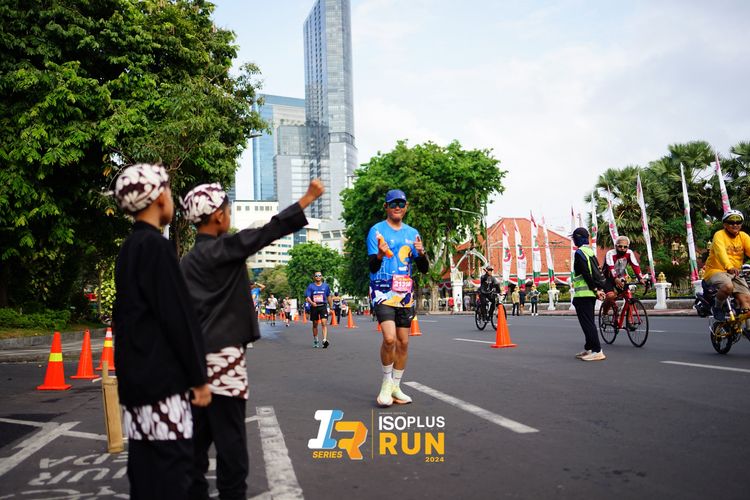 Race photo from Isoplus Run 2024 Surabaya