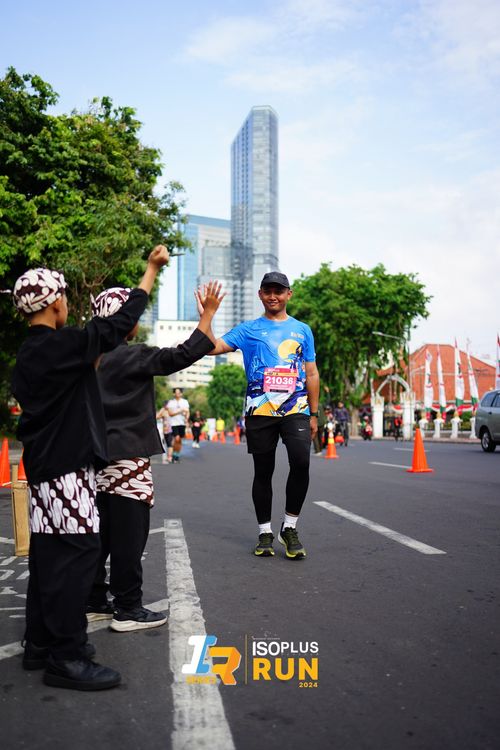 Race photo from Isoplus Run 2024 Surabaya
