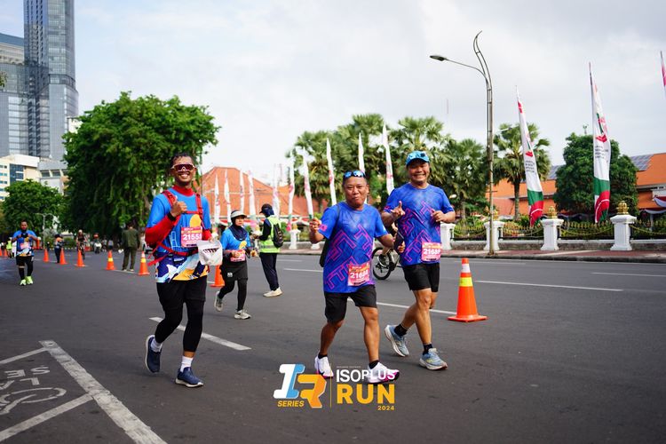 Race photo from Isoplus Run 2024 Surabaya