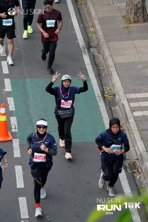 Race photo from Nu Skin Run 10K