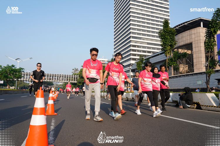 Race photo from Smartfren Run 2025 