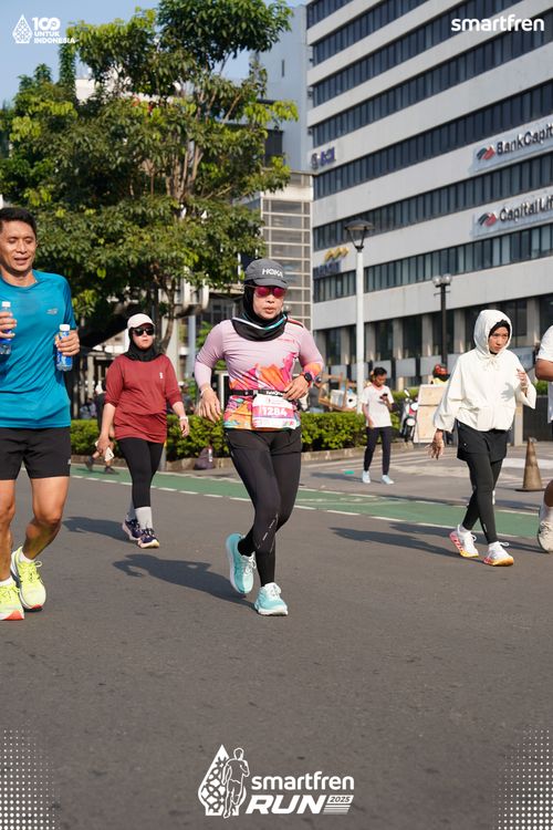Race photo from Smartfren Run 2025 