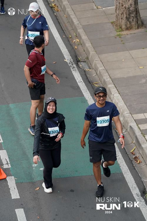 Race photo from Nu Skin Run 10K