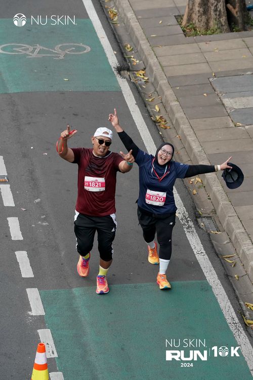 Race photo from Nu Skin Run 10K