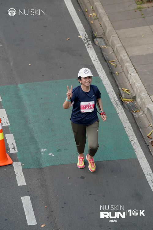 Race photo from Nu Skin Run 10K