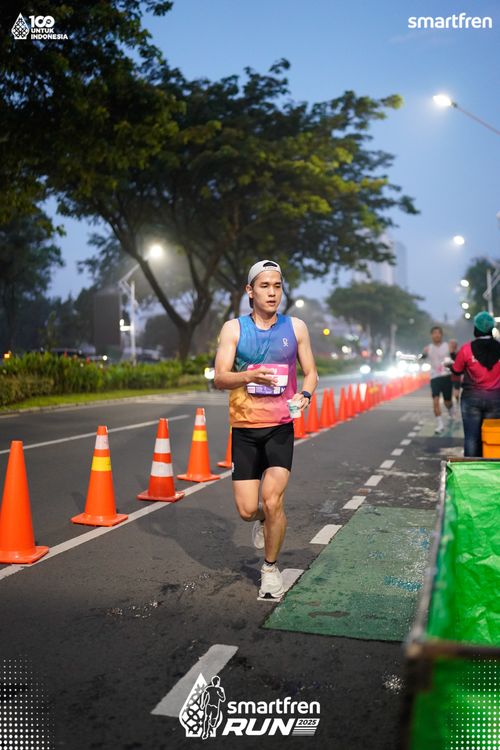 Race photo from Smartfren Run 2025 