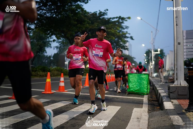 Race photo from Smartfren Run 2025 