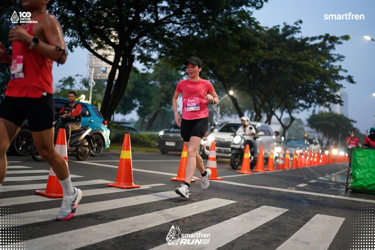 Race photo from Smartfren Run 2025 