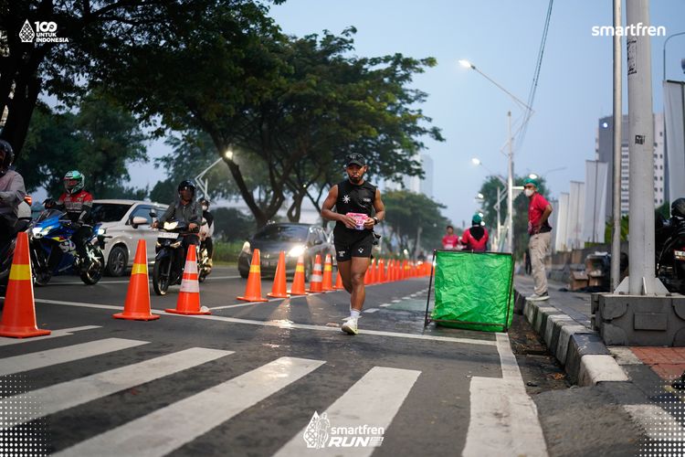 Race photo from Smartfren Run 2025 