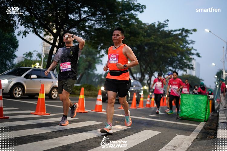 Race photo from Smartfren Run 2025 