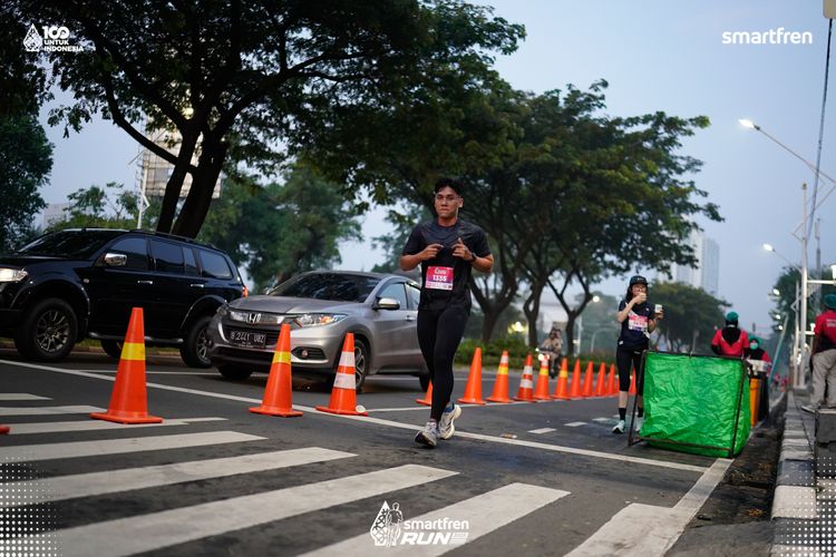 Race photo from Smartfren Run 2025 