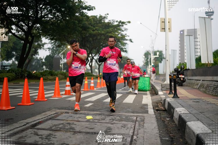 Race photo from Smartfren Run 2025 