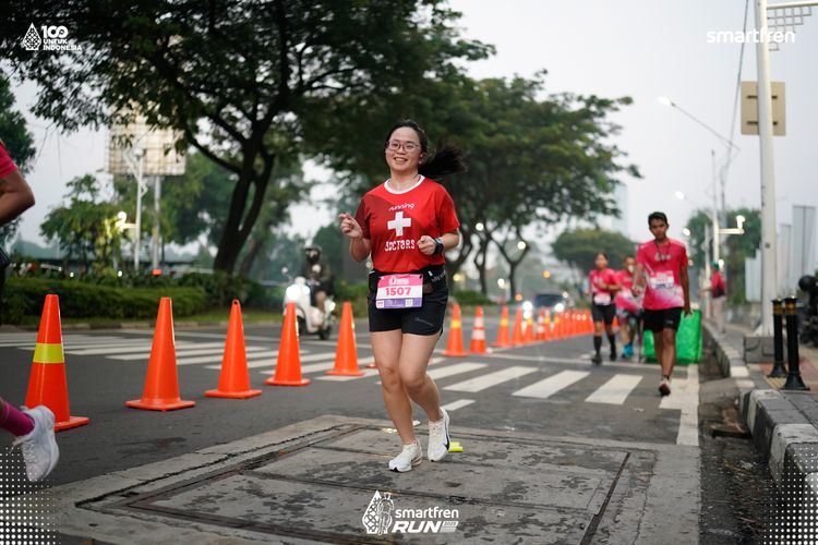 Race photo from Smartfren Run 2025 