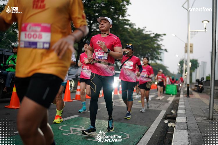 Race photo from Smartfren Run 2025 