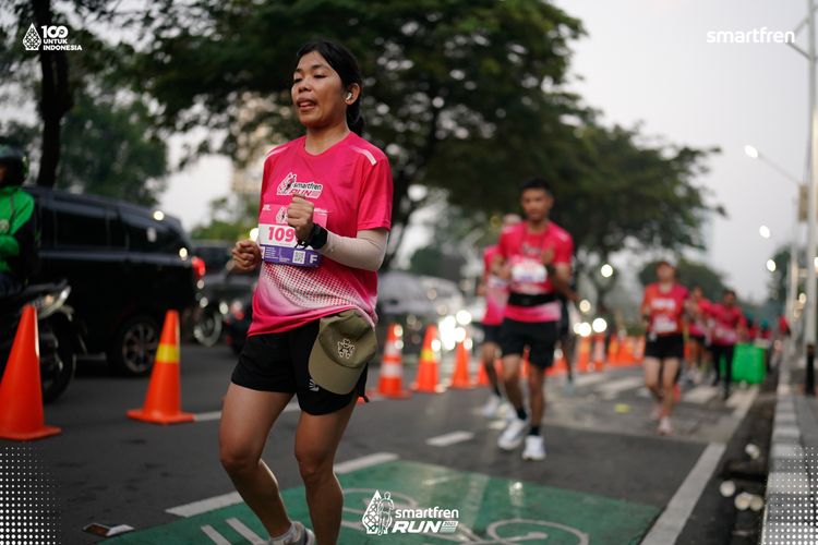 Race photo from Smartfren Run 2025 