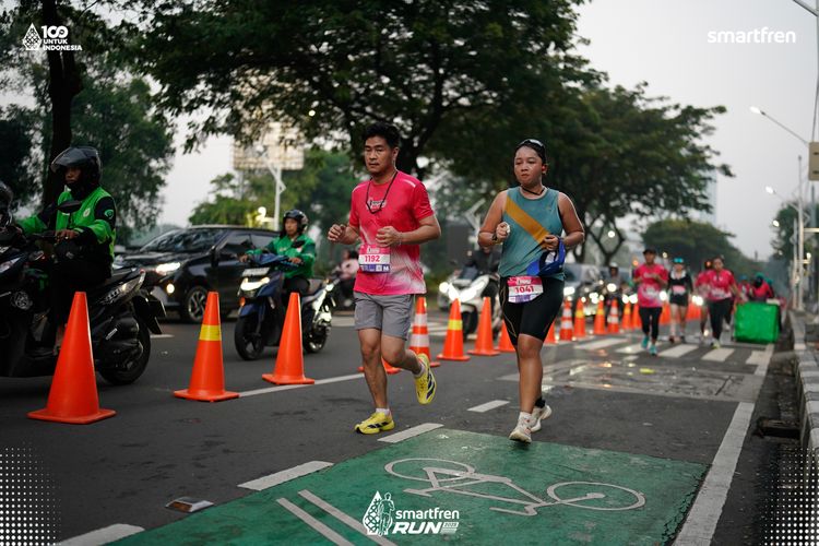 Race photo from Smartfren Run 2025 