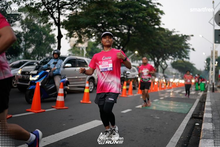 Race photo from Smartfren Run 2025 