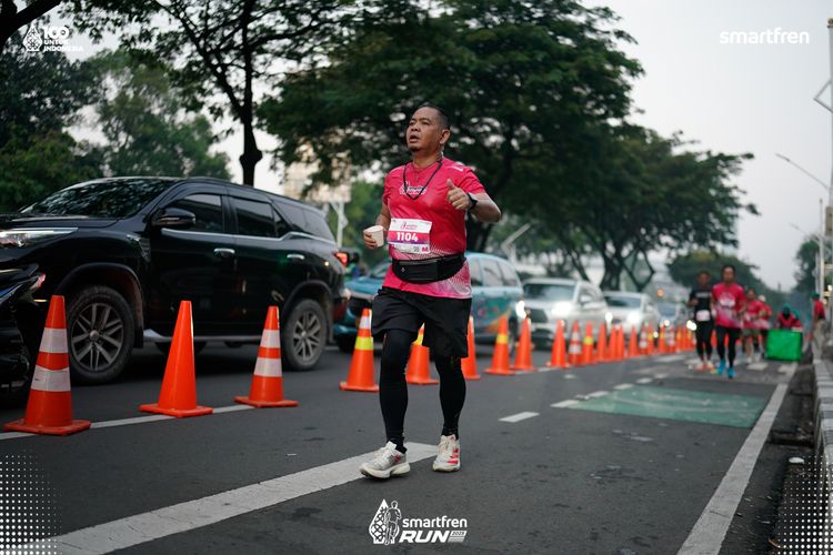 Race photo from Smartfren Run 2025 