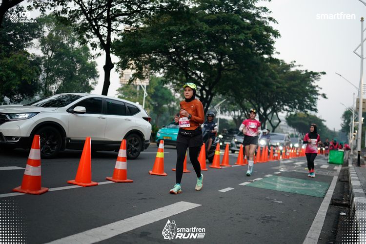 Race photo from Smartfren Run 2025 