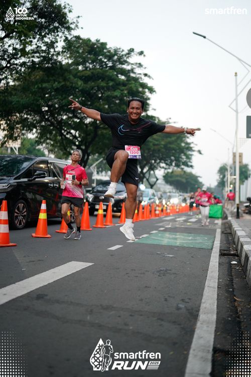 Race photo from Smartfren Run 2025 