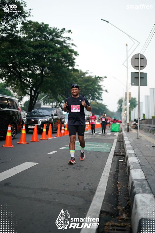 Race photo from Smartfren Run 2025 