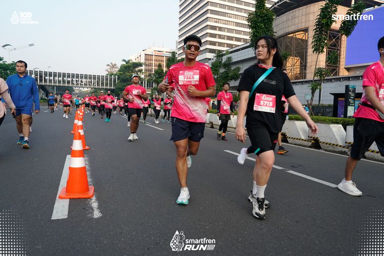 Race photo from Smartfren Run 2025 