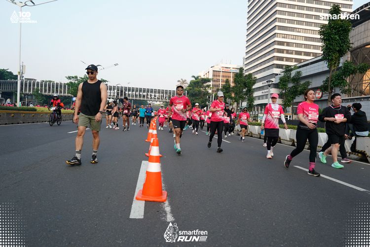 Race photo from Smartfren Run 2025 