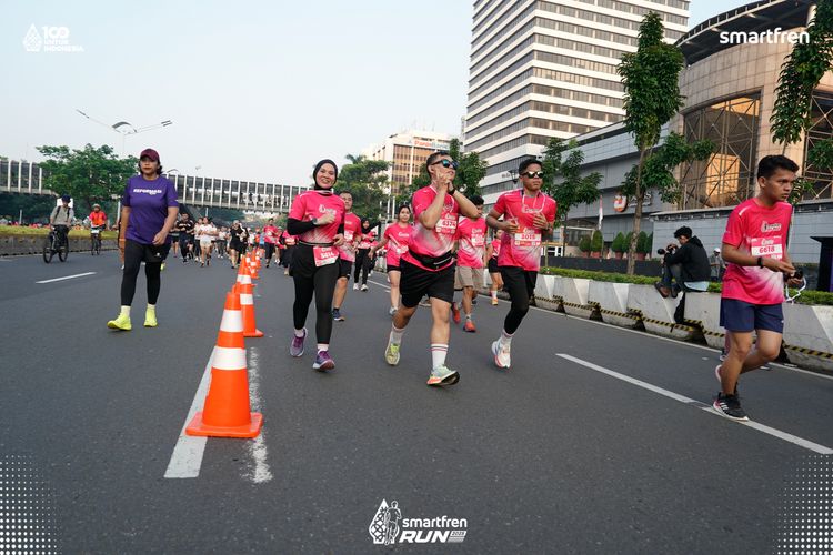 Race photo from Smartfren Run 2025 