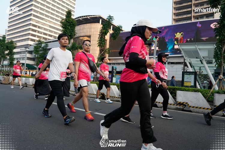 Race photo from Smartfren Run 2025 
