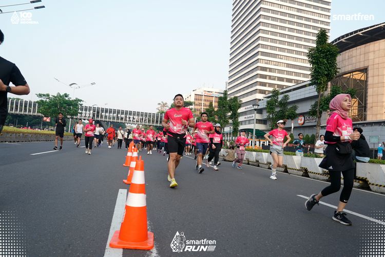 Race photo from Smartfren Run 2025 