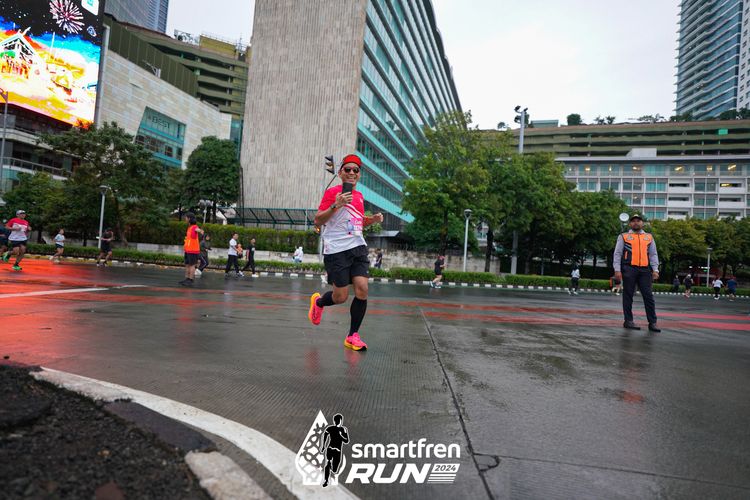 Race photo from Smartfren Run 2024