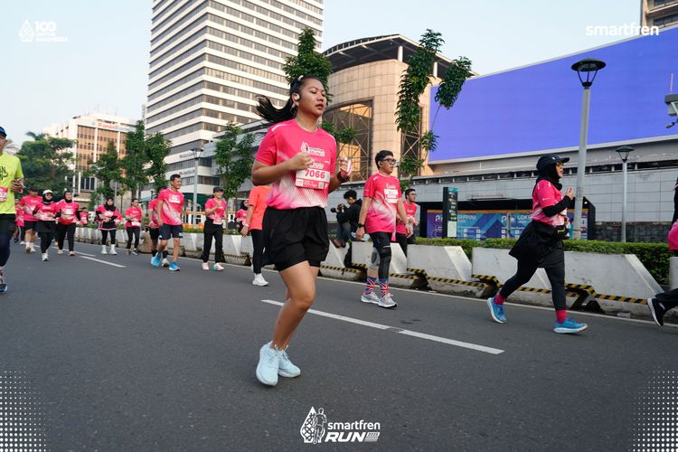 Race photo from Smartfren Run 2025 